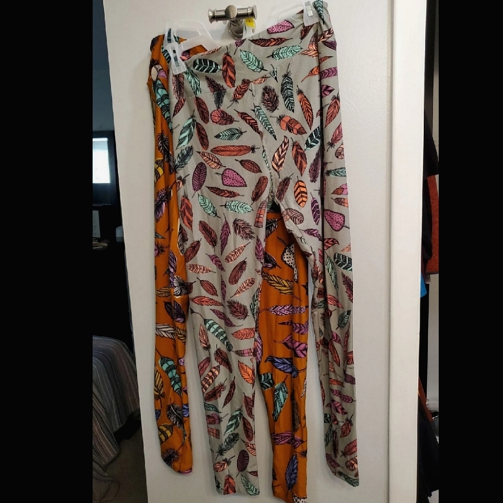 LulaRoe bundle feather leggings TC